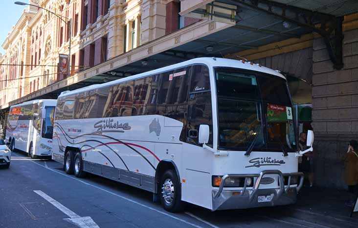Gillicks Motorcoach Classic III 12